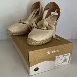 Worn once Soludos Tail Wedge in Linen Blush size 6